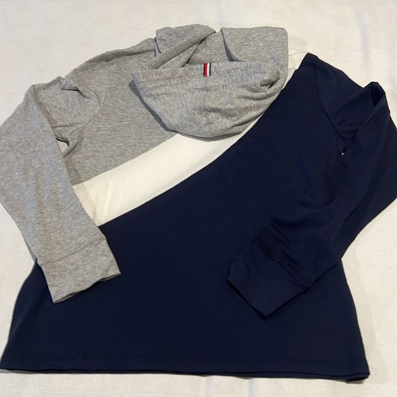 Tommy Hilfiger navy/grey/white hooded top - Picture 3 of 3